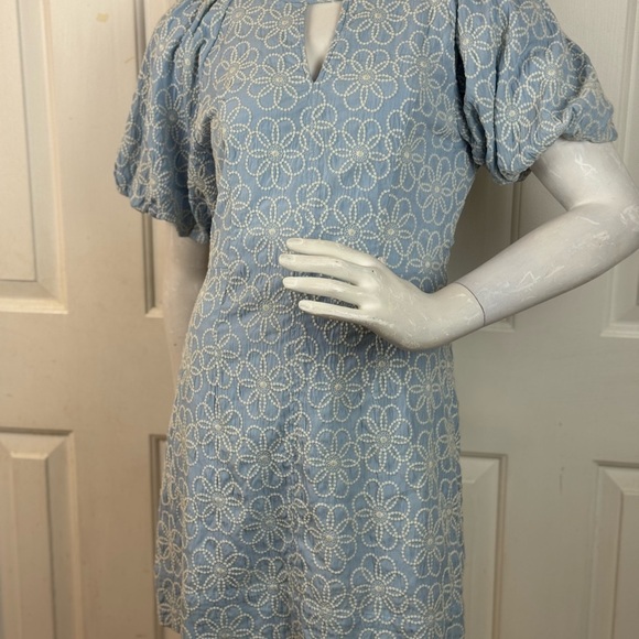 MARBLE Blue and White Floral Mini Dress Size Medium - Picture 3 of 15